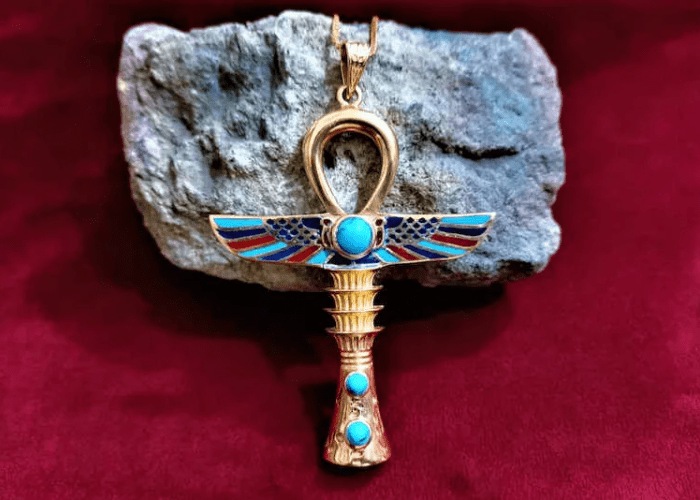 meaning of the ankh and the eye of Horus